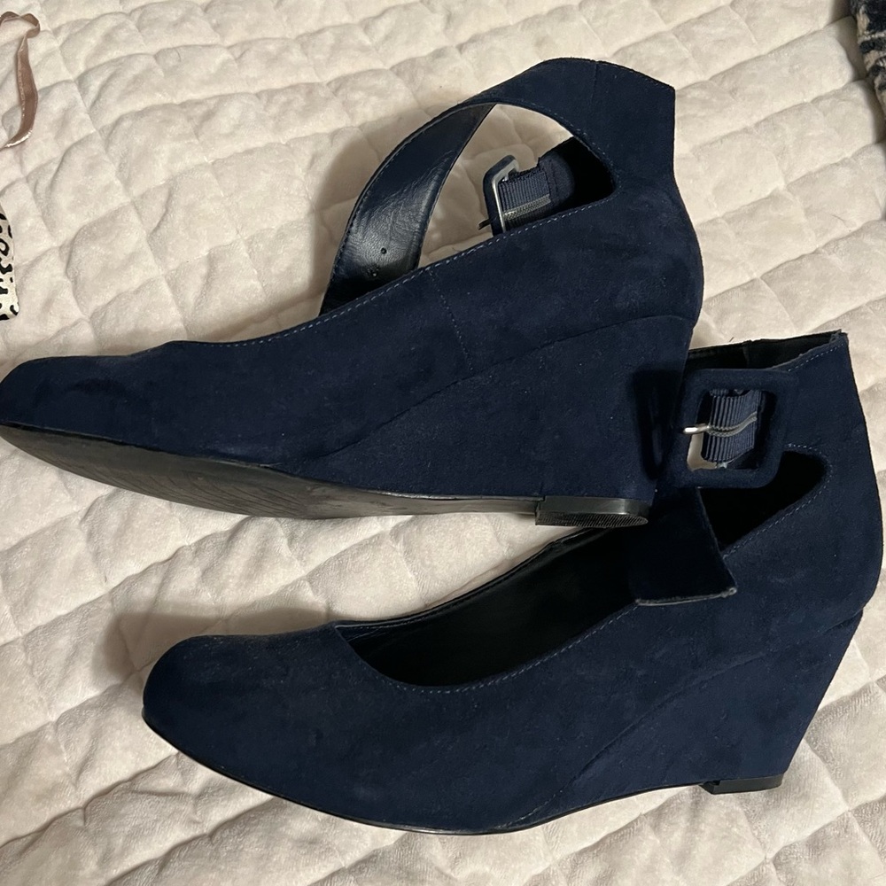Lauren Blackwell Women's Navy Shoes
